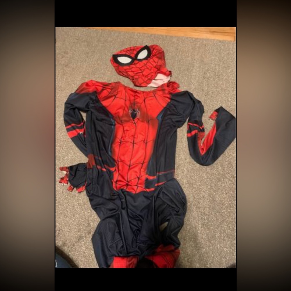 Spiderman suit